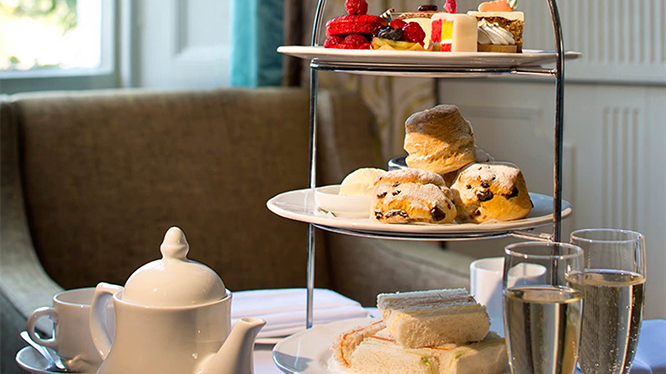 Traditional Afternoon Tea for Two (Midweek)